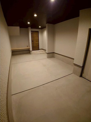 【駐車場】 | あんしん+VieM草尾13-1013(ガレージハウス)