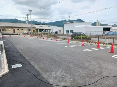 【駐車場】 | プティ　フォレスタ柏原Ⅱ