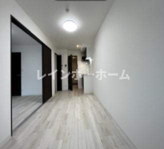 ジーメゾン与野本町の居間・リビング