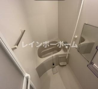 ジーメゾン与野本町の浴室