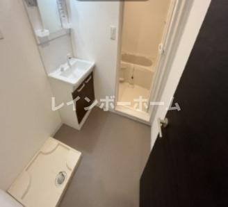 ジーメゾン与野本町の独立洗面台