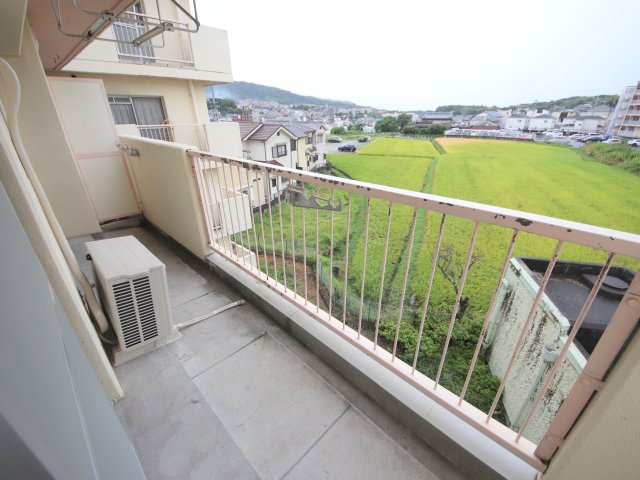 コーポ南生駒のバルコニー