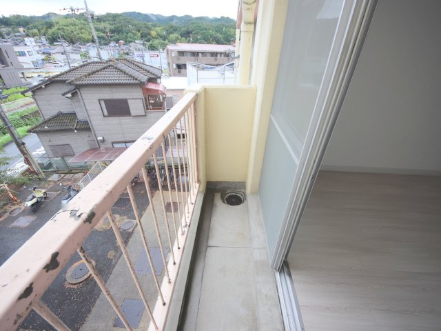 コーポ南生駒のバルコニー