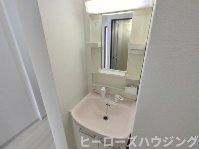 【洗面所】 | ロイヤルクイーンズパーク蛍池