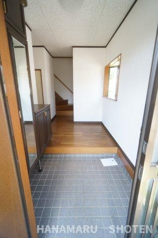 中古　千葉市中央区矢作町の玄関|＊当日ご案内可＊ご希望の物件まとめてご案内！弊社が掲載していない物件でもOK♪お気軽にご相談ください ♪お電話でのお問合わせがスムーズ♪