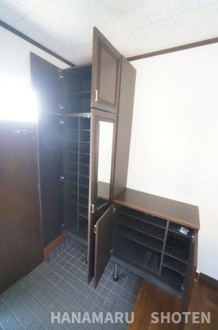 中古　千葉市中央区矢作町の玄関|＊当日ご案内可＊ご希望の物件まとめてご案内！弊社が掲載していない物件でもOK♪お気軽にご相談ください ♪お電話でのお問合わせがスムーズ♪