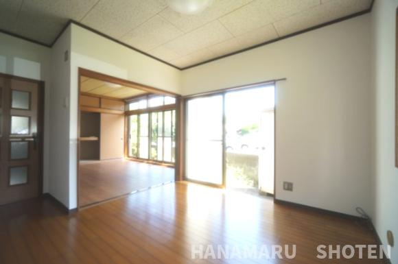 中古　千葉市中央区矢作町の居間・リビング|＊当日ご案内可＊ご希望の物件まとめてご案内！弊社が掲載していない物件でもOK♪お気軽にご相談ください ♪お電話でのお問合わせがスムーズ♪