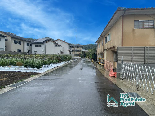 上賀茂北ノ原町 新築戸建 3期1号地の前面道路含む現地写真