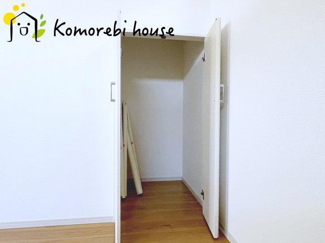 北足立郡伊奈町　20期　新築一戸建て　エルデ　01の収納|見せたくないものは隠しつつ、使いやすさと整理整頓の両方を叶えます。