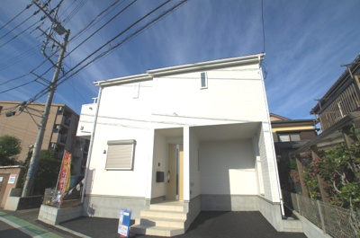 【外観】 | 綾瀬市落合南4丁目  新築戸建て　全1棟【仲介手数料無料】 | 建物完成しました！！内見可能です♪
