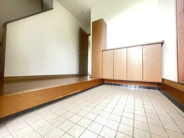 大網白里市北今泉の玄関