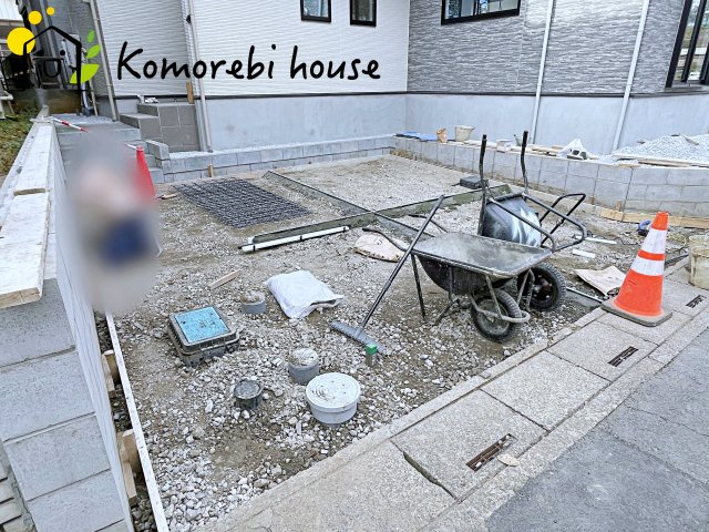 北足立郡伊奈町　20期　新築一戸建て　エルデ　02の駐車場|駐車スペースもあります