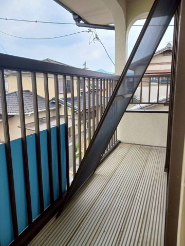 善通寺市原田町　リフォーム戸建のバルコニー