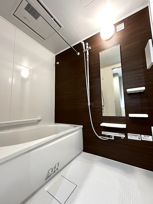 コスモ本藤沢の浴室