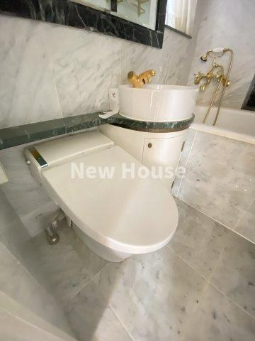 菊ビルのトイレ