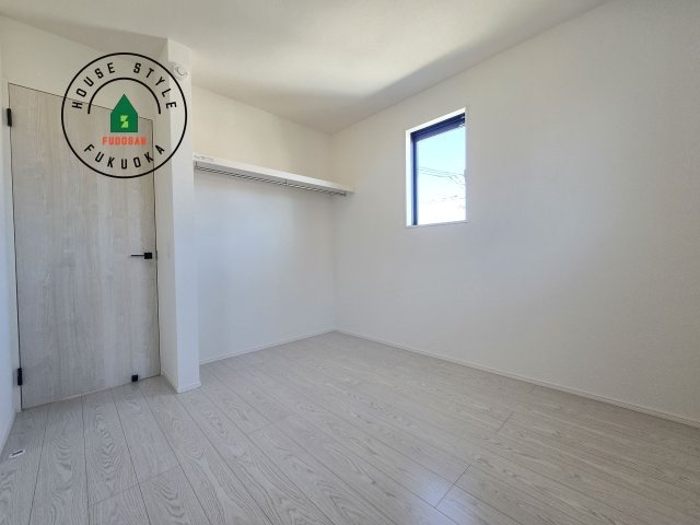 大野城市南ヶ丘6丁目第3-4棟（1号棟）の収納|落ち着いた色調の洋室です。