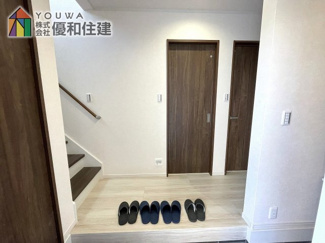 【玄関】 | 新築戸建　明石市朝霧町２丁目