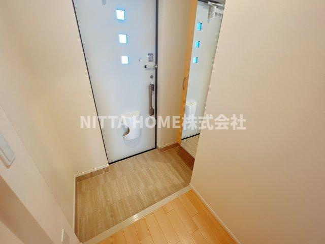 ウイングパークコート（Wing Park Court）の玄関|シューズボックス付きの玄関です◎