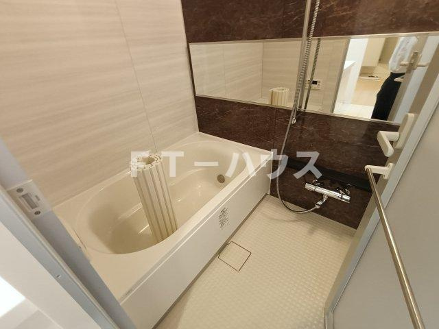 プライムアーバン津田沼の浴室
