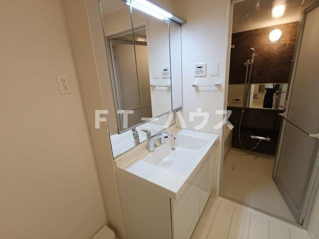 プライムアーバン津田沼の洗面所