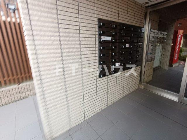 プライムアーバン津田沼のエントランス