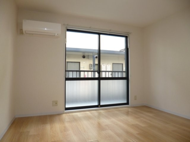 コロニーＫ　Ｂの洋室