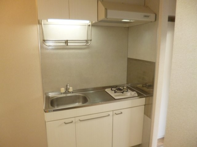 コロニーＫ　Ｂのキッチン|1口ガスコンロ付き