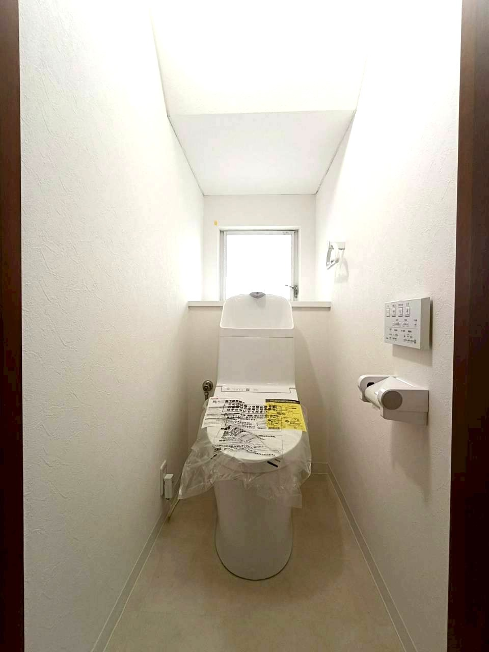 北葛飾郡松伏町　大字松伏　　中古戸建のトイレ|お手入れしやすい設計で、清潔な状態をキープできます。