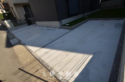 【駐車場】 | 座間市入谷東4丁目　新築戸建て　全１棟【仲介手数料無料】