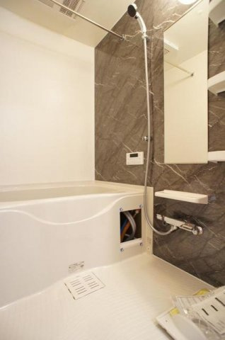 フォンテーヌ・ド・ソレイユの浴室