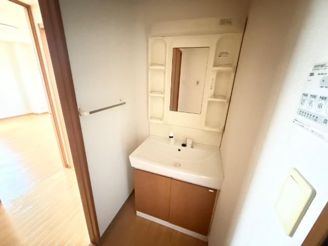 【洗面所】 | アクアマリン | 洗髪洗面化粧台