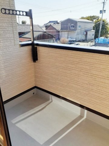 【バルコニー】 | カロスアンセ参番館