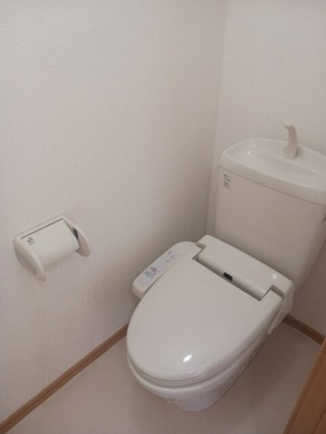 カロスアンセ弐番館のトイレ