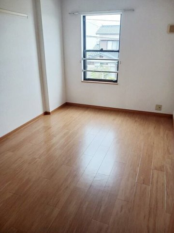 【洋室】 | エントランス　弐番館