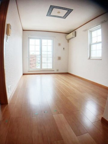 【居間・リビング】 | アルハンブラ二番館