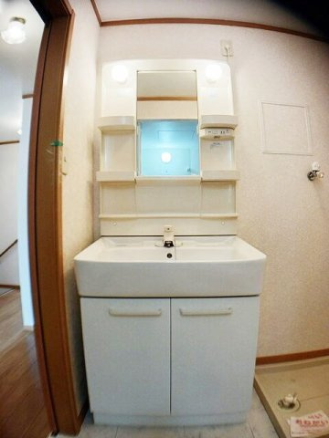 【洗面所】 | アルハンブラ二番館