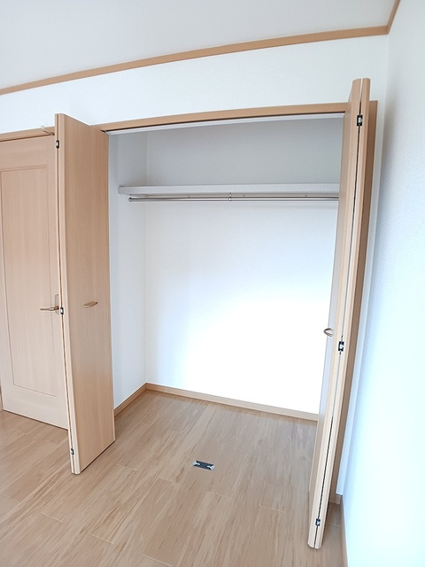 アルハンブラ一番館の収納