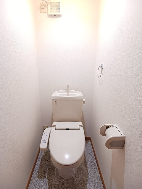 アルハンブラ一番館のトイレ