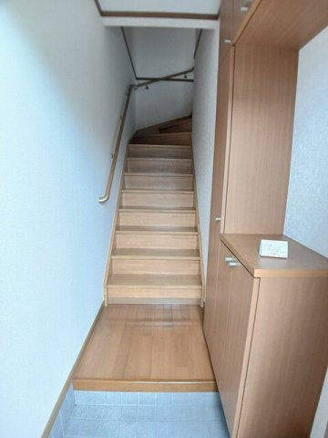 【玄関】 | サン・ウィステリア