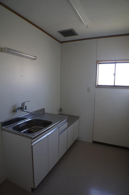 惣社町事務所のキッチン