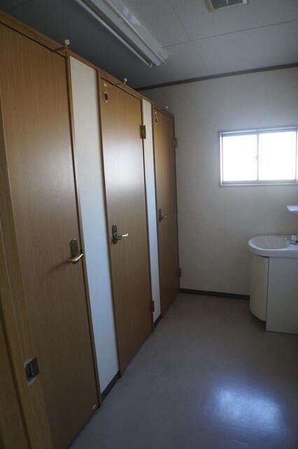 惣社町事務所の内装