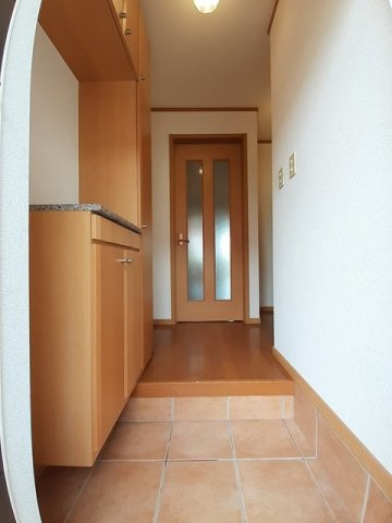 【玄関】 | アルハンブラ一番館