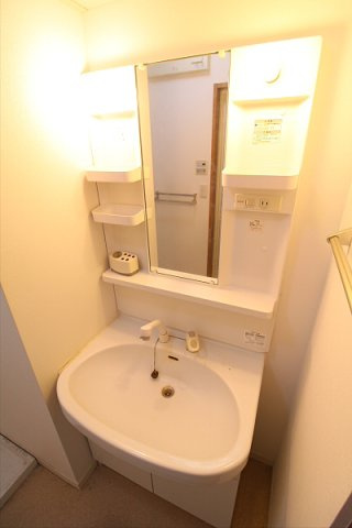 【洗面所】