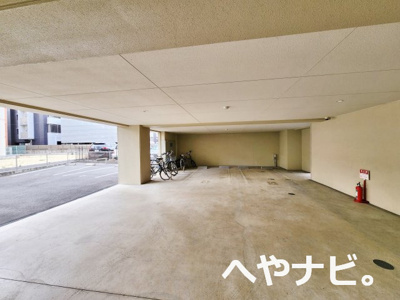 【駐車場】 | ステーションウエストタワー | ★駐車場