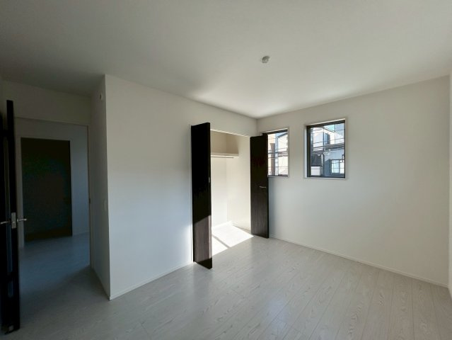 【洋室】の画像