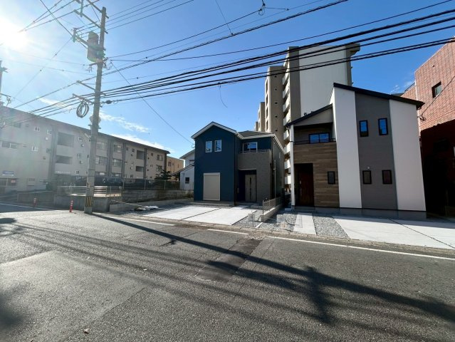 ーBloomーブルームー小倉北区三郎丸3丁目2期　【小倉北区　新築戸建て】の前面道路含む現地写真|メディアドームも近くお散歩できます　【小倉北区　新築戸建て】