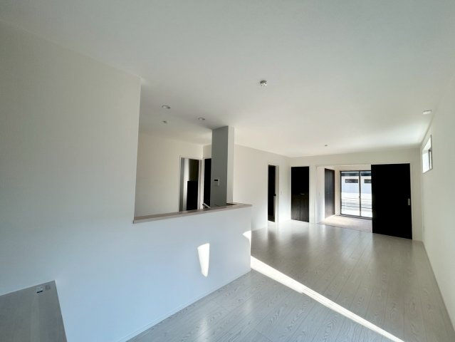 【居間・リビング】の画像