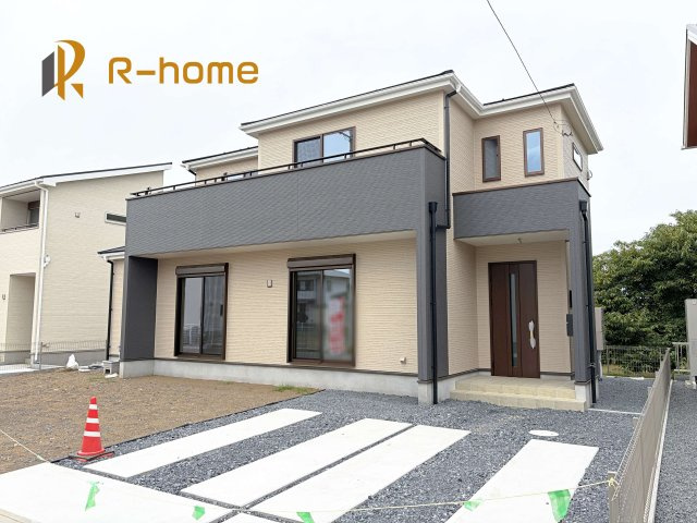 笠間市平町23-P1　新築戸建て　5号棟の外観|ご予約を頂ければ、『平日』はもちろん『早朝』や『夜間』もご見学可能です♪お気軽にお申し付けください♪