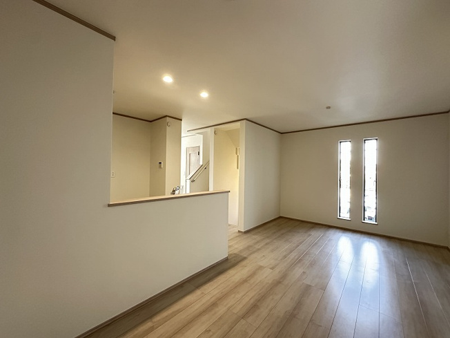 【居間・リビング】 | 志木市本町3丁目　新築一戸建住宅　全2棟　(志木本店) | 全棟省エネ性能ラベル星3つ取得！