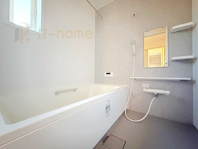 笠間市平町23-P1　新築戸建て　6号棟の浴室|1日の疲れをゆったり癒せる1坪タイプ♪浴室乾燥暖房機で快適な入浴タイムが過ごせます♪